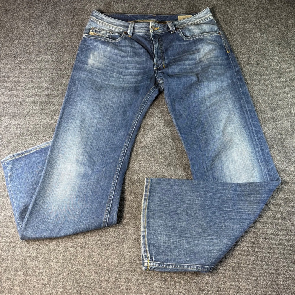 Diesel Levan Mens Jeans 34x32 Blue Wash 008BE Made In Italy Straight Leg Denim